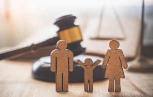 Direito de Família e o Estatuto da Criança e do Adolescente: Protegendo os Direitos Infantojuvenis